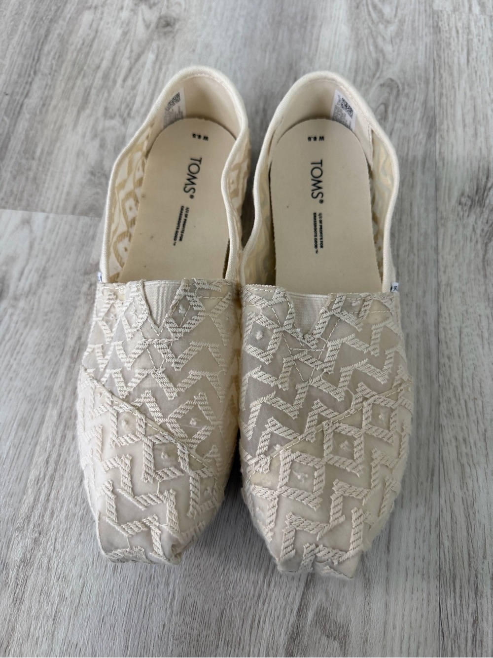 TOMS Women's Cream Embroidered Alpargata Slip-Ons